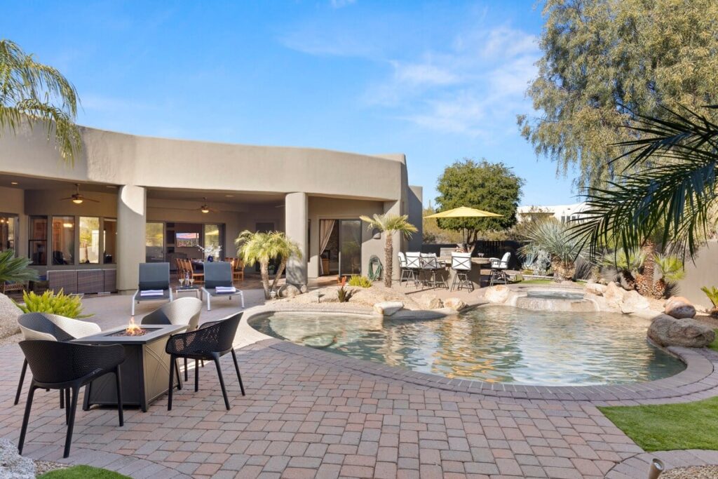 Pool patio in one of our Scottsdale vacation rentals