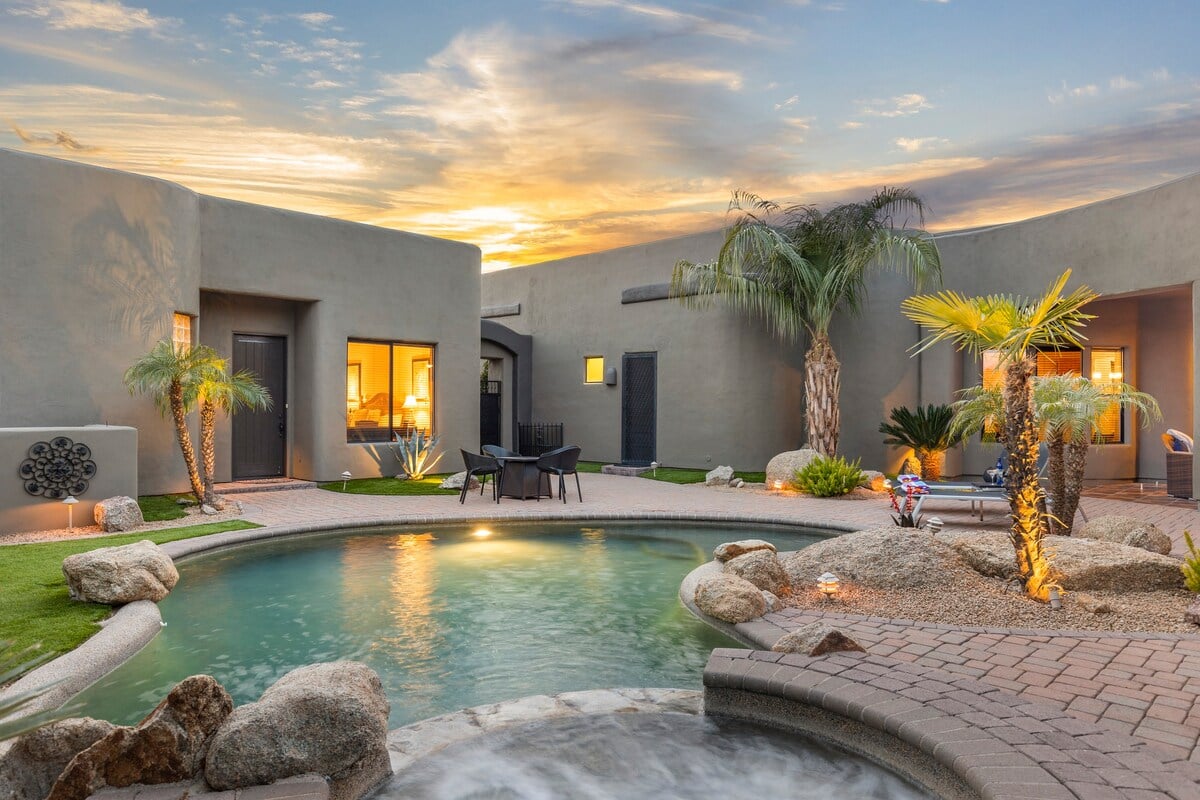 View our Arizona rentals