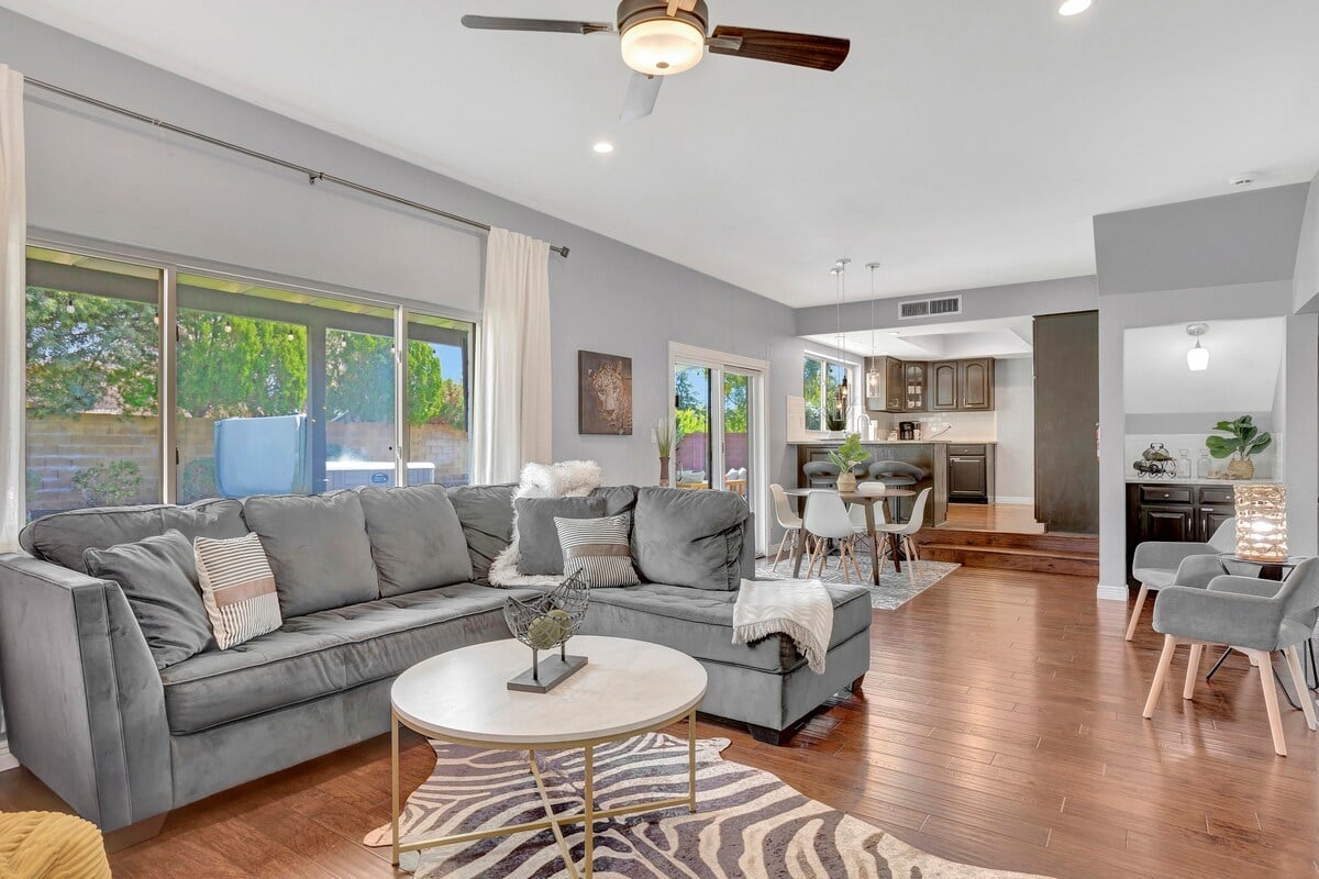 View our Scottsdale pet-friendly vacation rentals