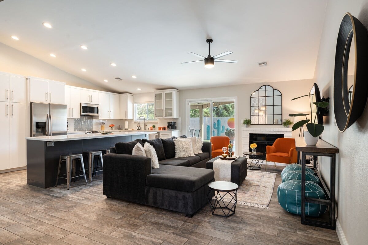 View our Scottsdale holiday rentals