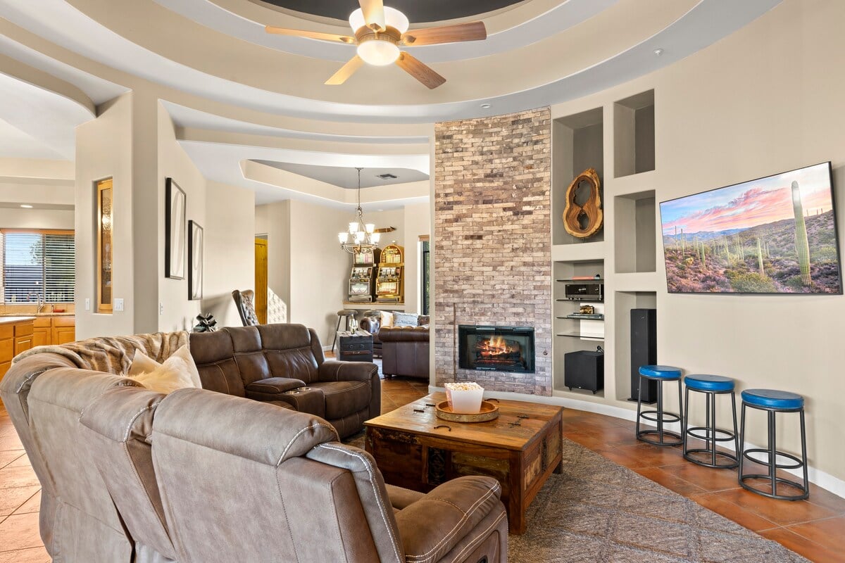 View our Scottsdale holiday rentals