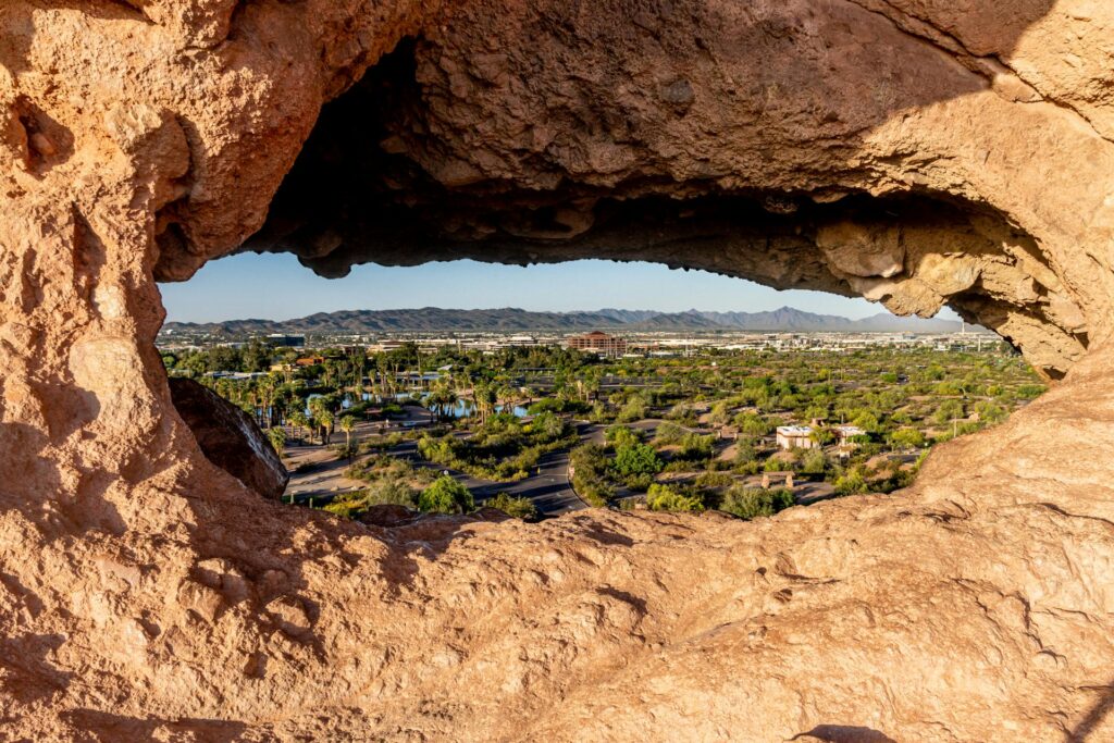 A desert view of Phoenix, AZ